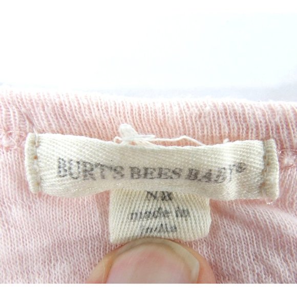 Baby Girl's NB  Sleeper Full Side Snaps New Missing Store tag - Picture 4 of 5